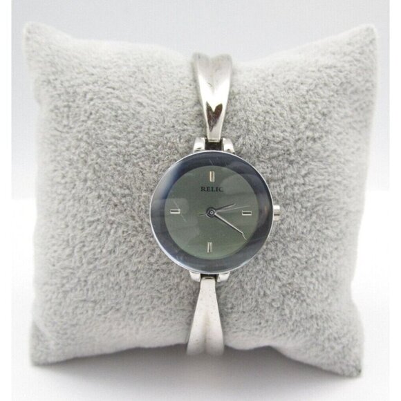 Women Relic Quartz WR Analog 22mm Round Watch (H368) "New Battery" - Picture 1 of 10